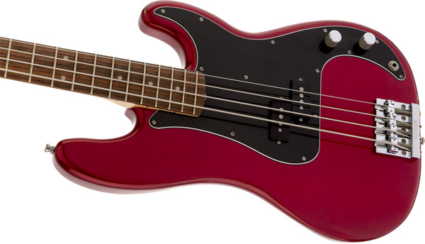 Fender Nate Mendel Precision Bass (candy apple red)