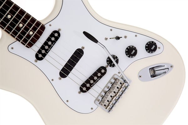 Fender Ritchie Blackmore Stratocaster RW (Olympic White)