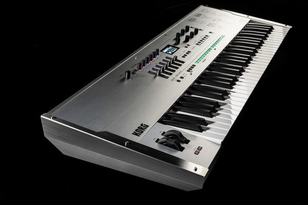 Korg Opsix SE Platinum Altered FM Synthesizer / Limited Edition (61 keys / incl. hardcase)