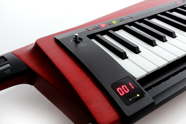 Korg RK-100S2 Keytar (translucent red)