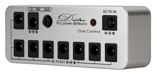 One Control Micro Distro All-In-One-Pack Tiny Power Distributor (shiny silver)