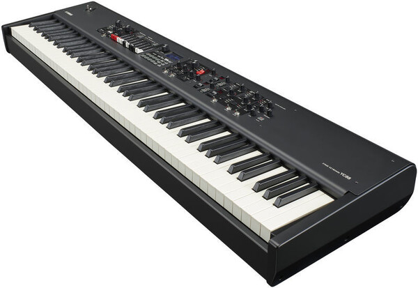 Yamaha YC-88 (88 keys)